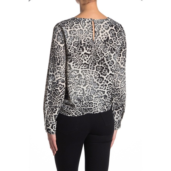 Socialite Animal Print Tie Front Blouse Top - Picture 2 of 8
